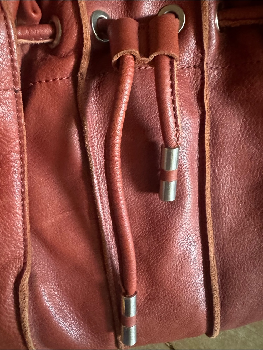 Kenneth Cole New York Vintage Drawstring Shoulder Bag - Picture 4 of 8